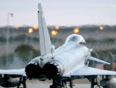 Συναγερμός στη Βρετανία! Σηκώθηκαν δύο πολεμικά RAF τύπου Typhoon (upd)